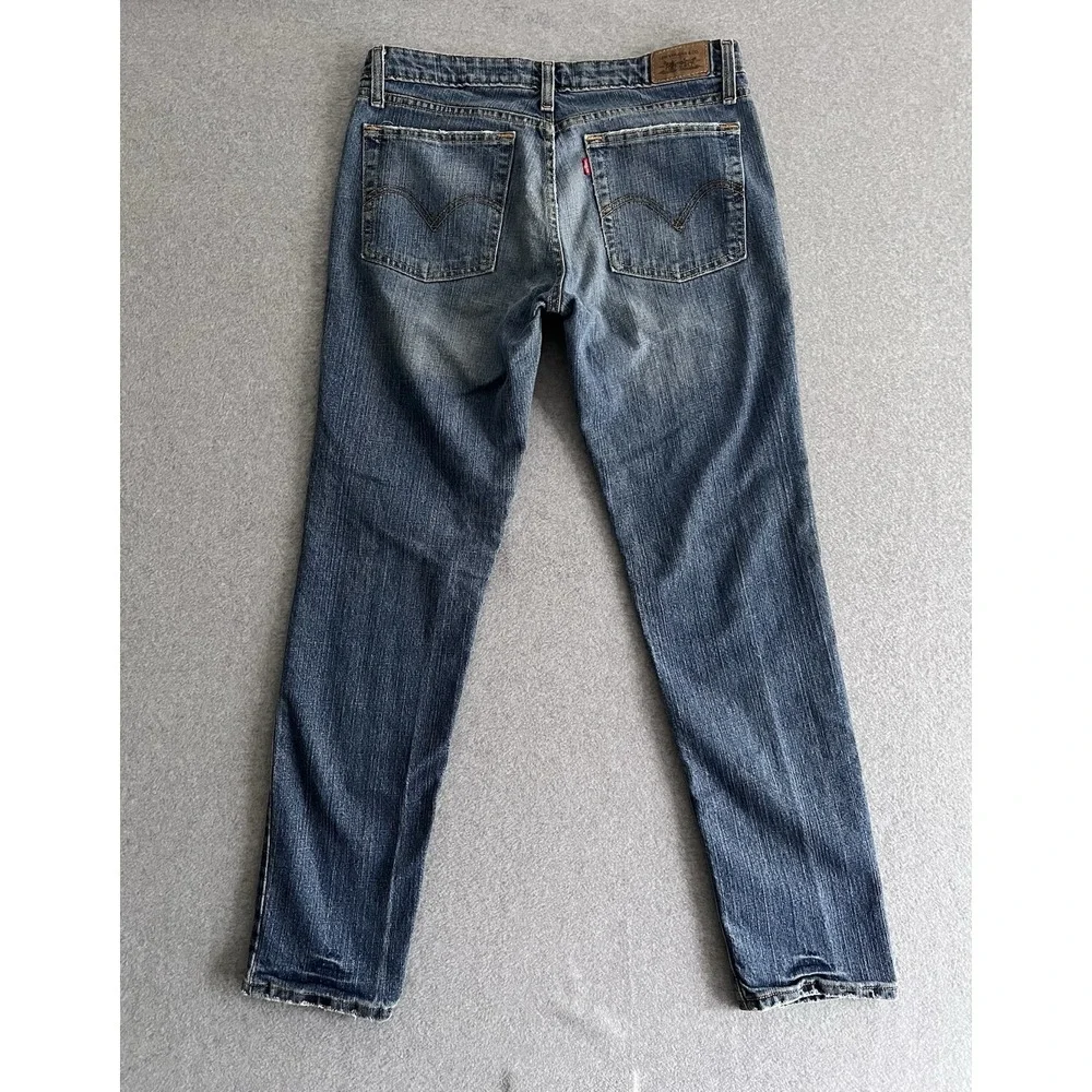 Levis product pair